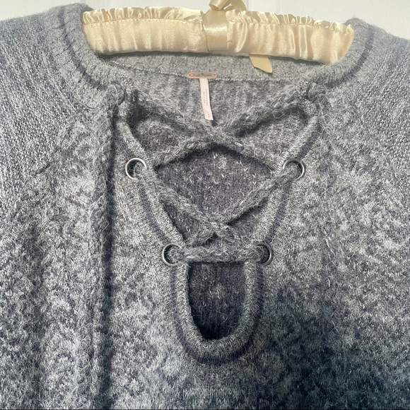 FREE PEOPLE Tie Front Grey Sweater - Picture 3 of 5